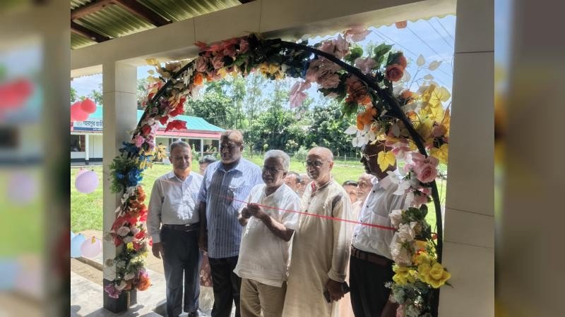 নবীগঞ্জে প্রাইমারী স্কুল ভবন উদ্ধোধনে- ড. ফাত্তাহ ছেলে-মেয়েদের আলোকিত মানুষ গড়তে শিক্ষার বিকল্প নেই