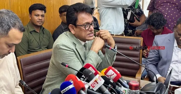এইচএসসি পরীক্ষাও পেছানো হবে কি না, যা জানালেন শিক্ষামন্ত্রী