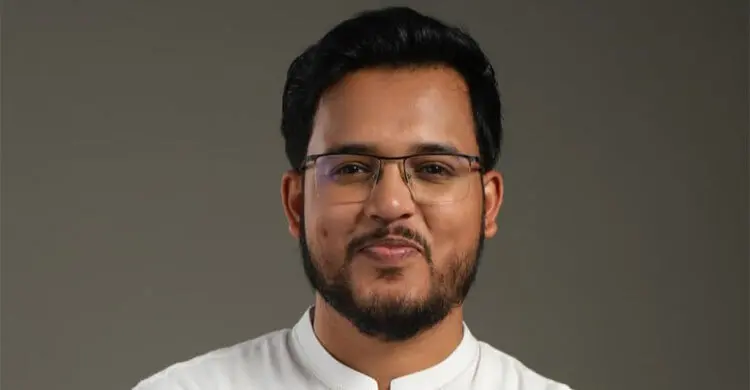 কুমিল্লা সিটির ভোটার হলেন এনসিপির মেয়র প্রার্থী তারিকুল