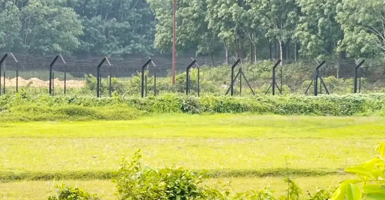 সীমান্তে অবৈধ অনুপ্রবেশের চেষ্টা প্রতিহত করলো বিজিবি