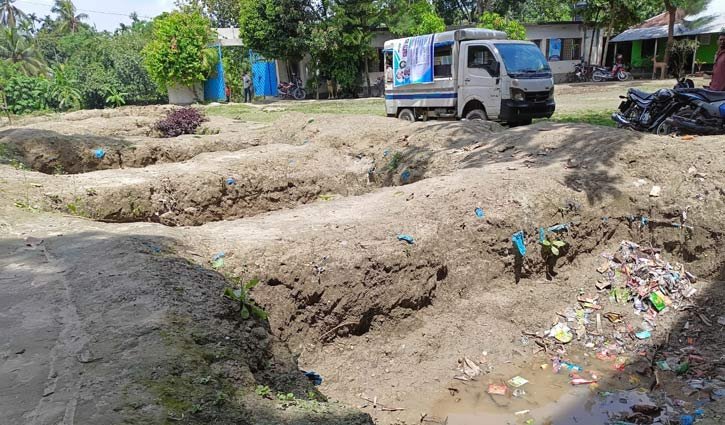 ২২ লাখ টাকার ভবন তিন বছর পর বিক্রি হলো এক লাখে 