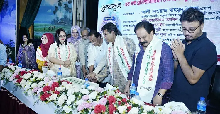 মেঘদূতের ছয় বছর পূর্তিতে লেখক-সুহৃদ মিলনমেলা