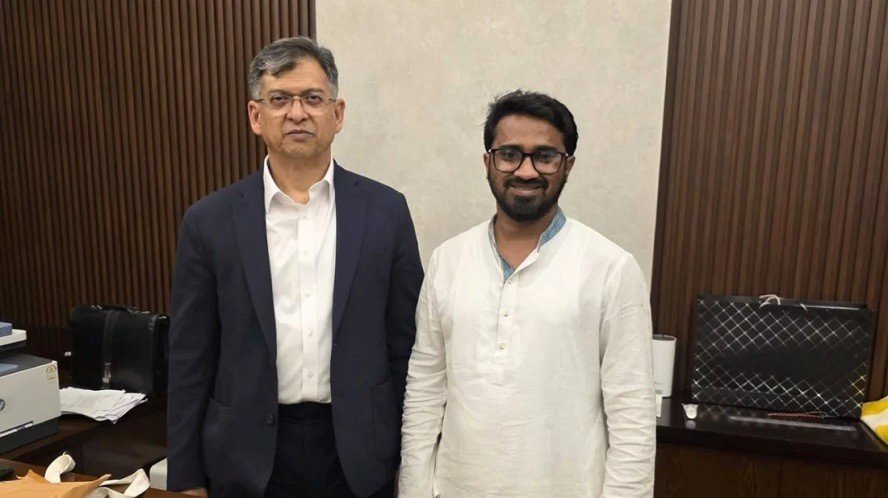 স্বরাষ্ট্রমন্ত্রীকে সামলাতেই বিরোধীদলের ৯০ এমপির ‘কান্নাকাটি’: রাশেদ খাঁন