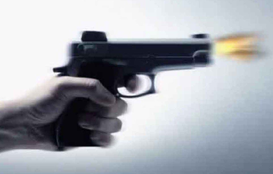 দারুসসালামে বাসায় বসে  টিভি দেখছিলেন নারী, জানালা দিয়ে গুলি