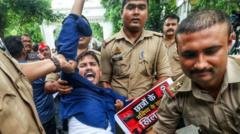 আবার কেন আন্দোলনের হুমকি দিচ্ছে ভারতের ককরোচ জনতা পার্টি?