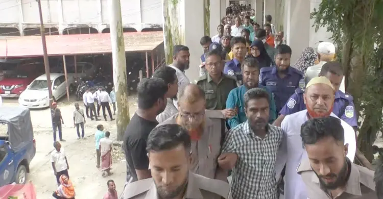 গৃহবধূকে অপহরণ ও সংঘবদ্ধভাবে ধর্ষণের ঘটনায় তিন আসামির মৃত্যুদণ্ড