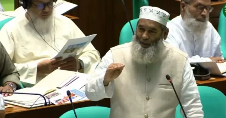 সকালে ৬ হাজার, বিকেলেই ১২ হাজার, বিমানভাড়া নিয়ে সংসদে প্রশ্ন