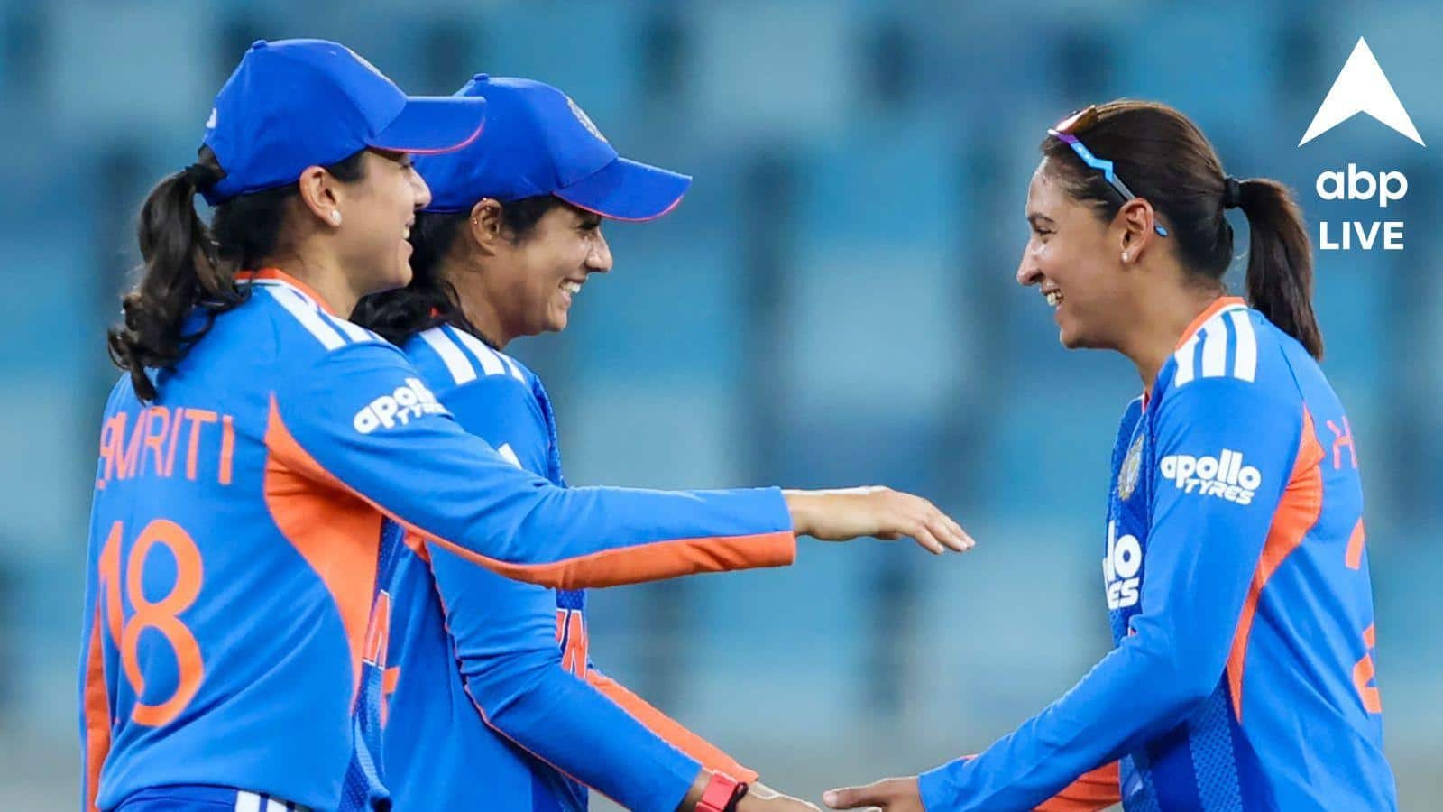 Womens Asia Cup: পাকিস্তান বোর্ড প্রধান নকভির হাত থেকে ট্রফি নিতে অস্বীকার হরমনপ্রীতদের, ফের বিতর্ক