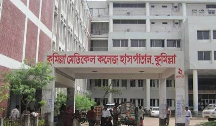 কুমিল্লায় কৃষিমন্ত্রীর হাসপাতাল পরিদর্শন