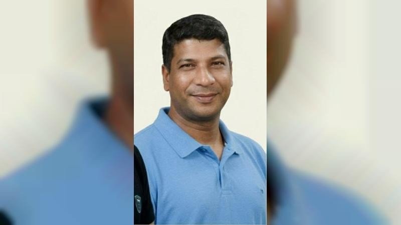 অটোরিকশা চালকদের ঘাম ঝরানো আয়ে ভাগ বসান টিআই খসরু