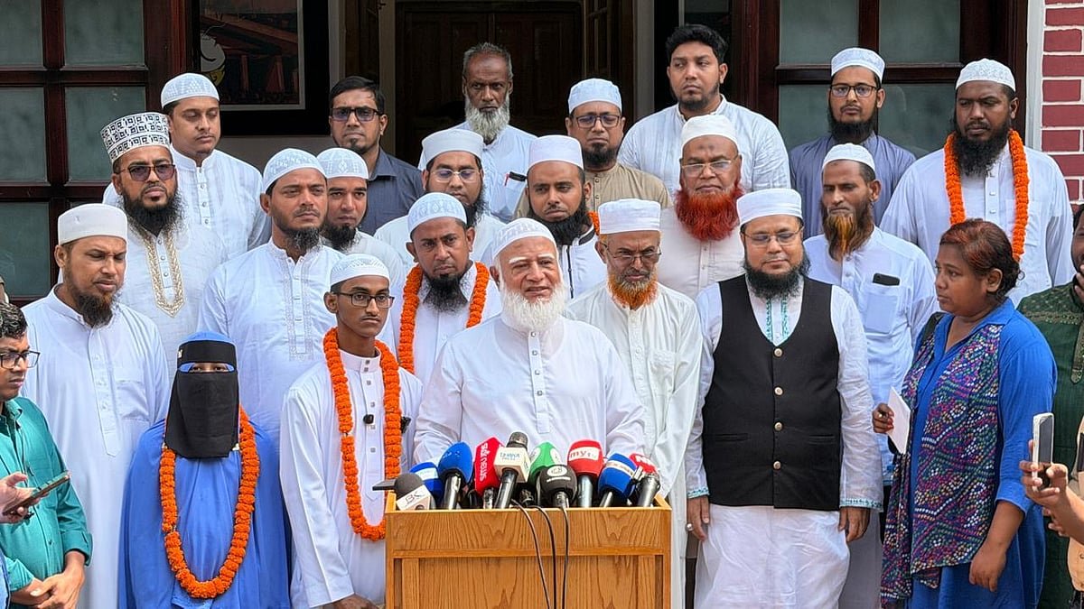 ক্রীড়া সংস্কৃতিতে সাফল্যের জন্য সংবর্ধনা দিই, কোরআনের হাফেজদের জন্য উদ্যোগ নেই: জামায়াত আমির