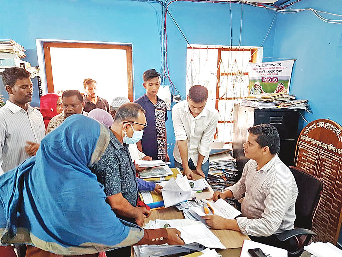এআই যেভাবে ডিজিটাল সেবায় বৈষম্য ও ভোগান্তি ঘুচাতে পারে