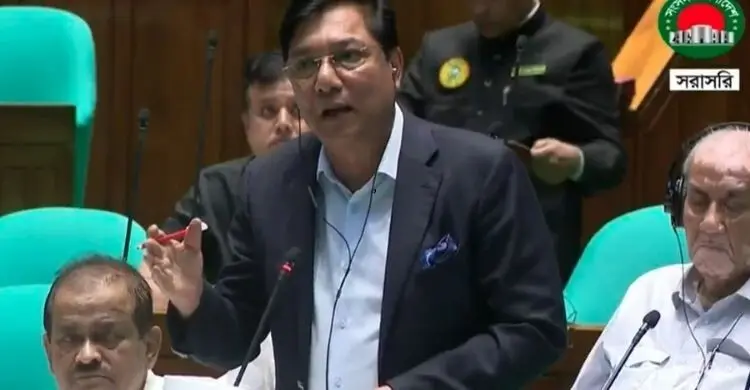 বিলিয়ন ডলারের সম্পদ সচল করতে থার্ড টার্মিনালে অতিরিক্ত ৯০০ কোটি টাকা