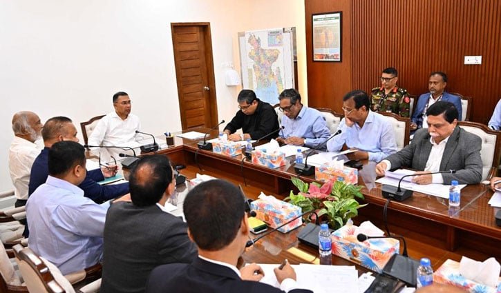 ডেঙ্গু প্রতিরোধে দেশজুড়ে পরিচ্ছন্নতা কার্যক্রম জোরদারের নির্দেশ প্রধানমন্ত্রীর