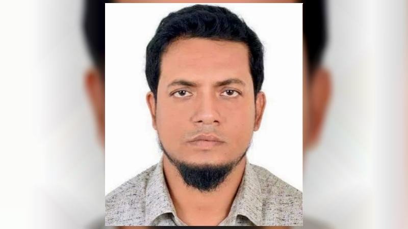কুমিল্লায় রোহিঙ্গা নাগরিকদের জন্মসনদ দিয়ে প্রশাসনিক কর্মকর্তা বরখাস্ত