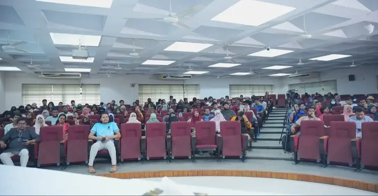 আন্তর্জাতিক সংস্থায় ক্যারিয়ার গড়তে শিক্ষার্থীদের নিয়ে বিশেষ আয়োজন