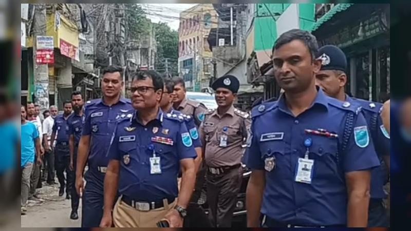 পুলিশের সামনে নারীকে লাথি-ধাক্কা: ঘটনাস্থল পরিদর্শনে তদন্ত কমিটি
