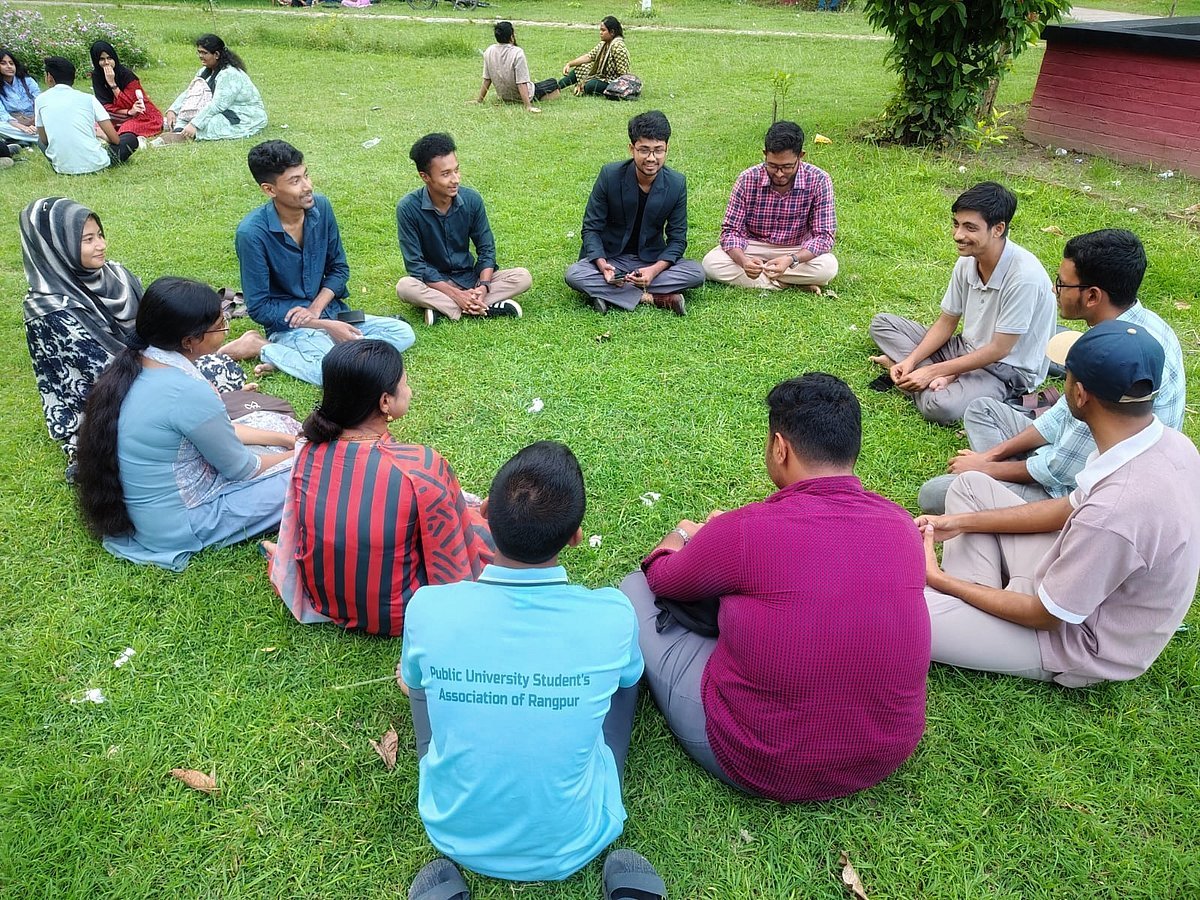 নেতৃত্ব ও নেটওয়ার্কিংয়ে দক্ষ হওয়ার পরামর্শ