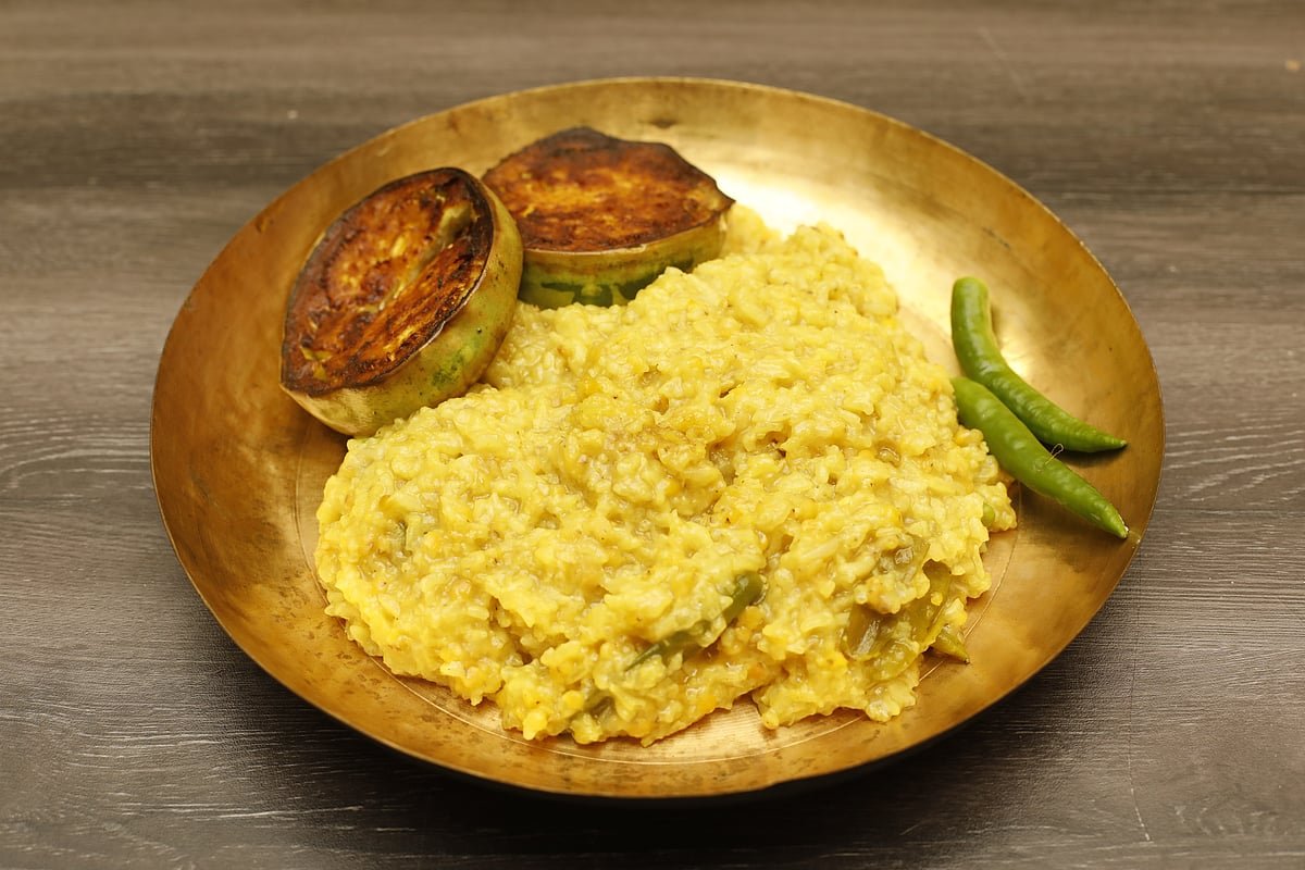 বিন্নি চালের নরম খিচুড়ির রেসিপি