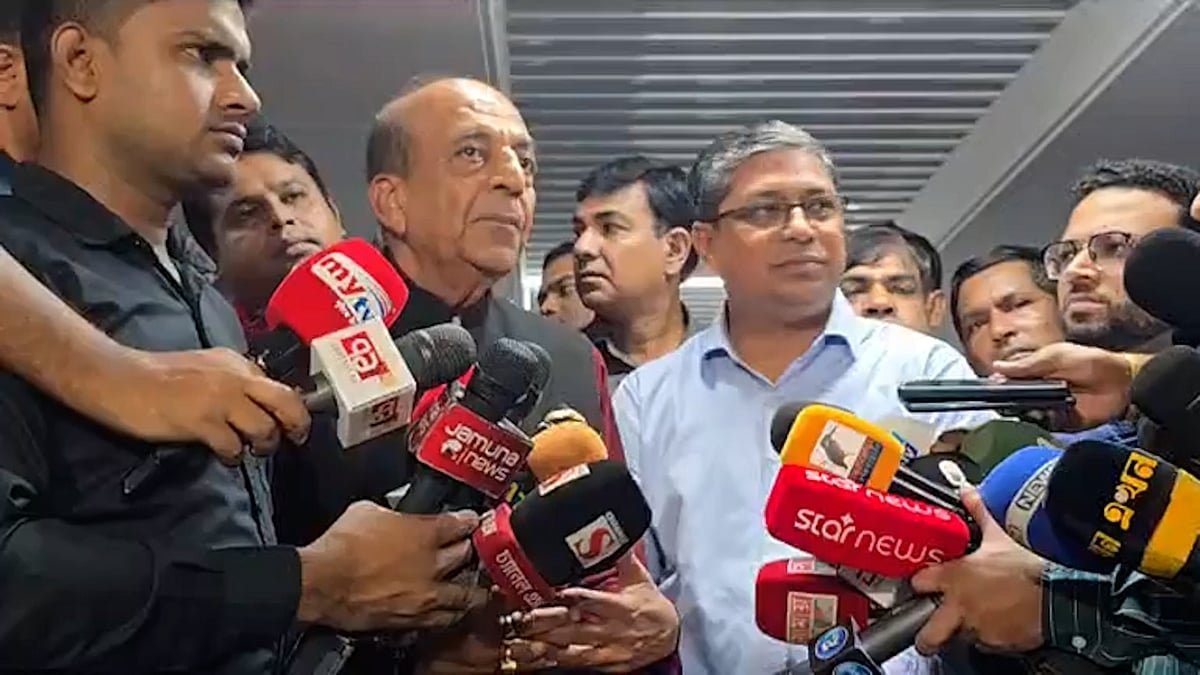 অতীত নিয়ে আটকে থাকলে উন্নয়নকাজ হবে না: দিনেশ ত্রিবেদী