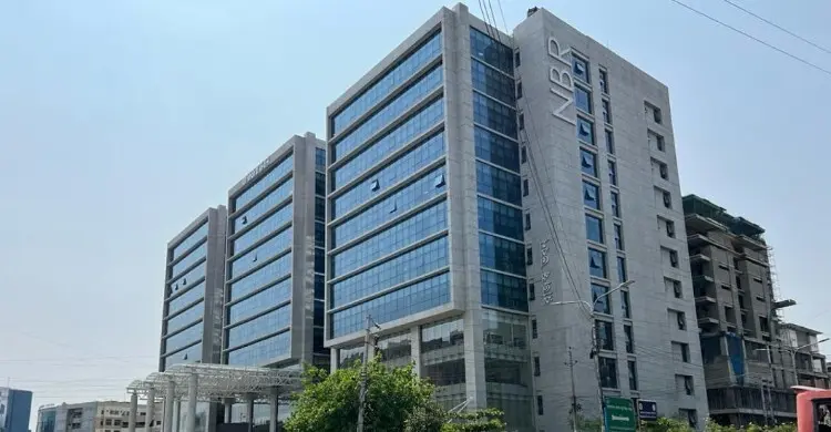 পণ্য খালাসে অহেতুক বিলম্ব না করার নির্দেশ এনবিআরের