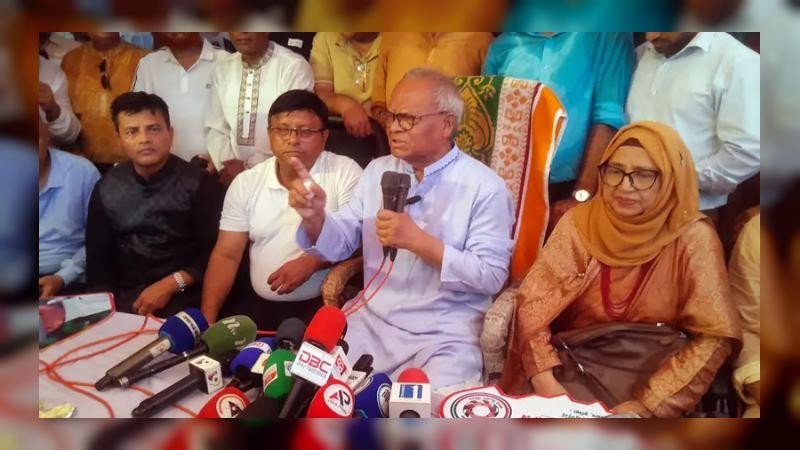 ধর্মের নামে রাজনীতি করে জান্নাতের টিকিট বিক্রির চেষ্টা করছে : রুহুল কবির রিজভী