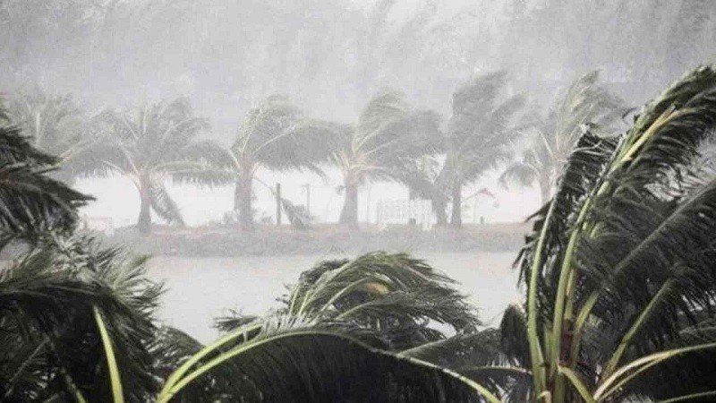 দুপুরের মধ্যে যেসব জেলায় ৬০ কিমি বেগে ঝড়ের পূর্বাভাস