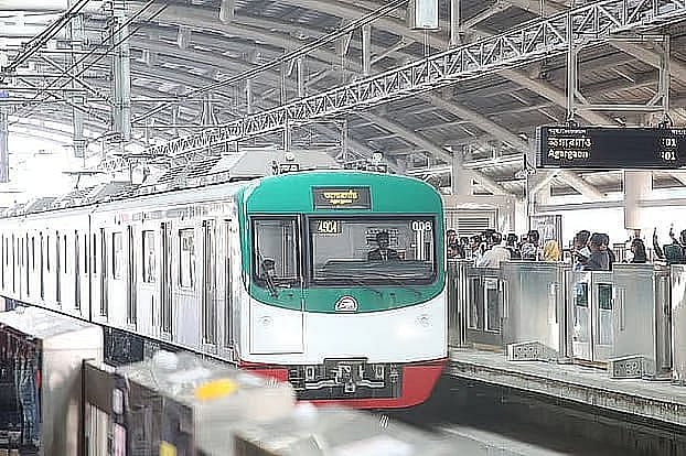 ঢাকায় আরও দুই রুটে মেট্রোরেল
