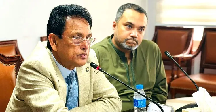 শিক্ষকদের ফেসবুক ব্যবহারে আসছে নতুন নীতিমালা, যা জানালেন শিক্ষামন্ত্রী
