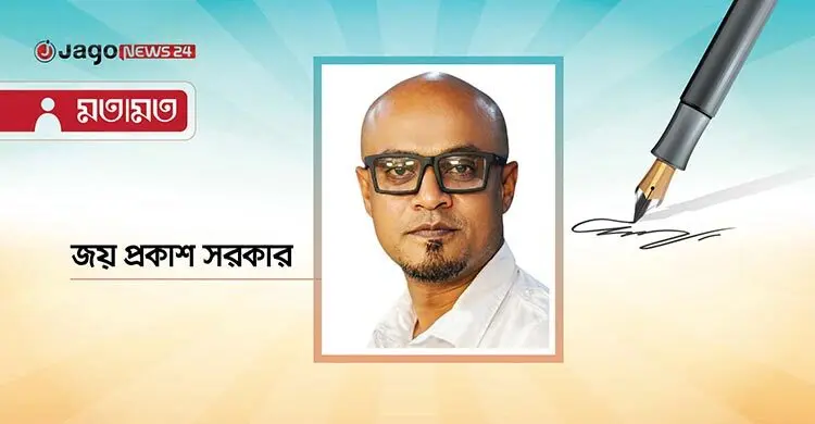 বৃষ্টির সঙ্গে মাটির বিচ্ছেদ, ডুবছে নগর