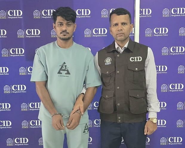 ভালো চাকরির কথা বলে সৌদিতে নিয়ে নির্যাতনের অভিযোগে গ্রেপ্তার ১
