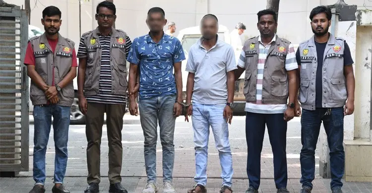 র‍্যাবের হাতে গ্রেফতাররা জড়িত নন, নতুন দুজন গ্রেফতার: ডিবি