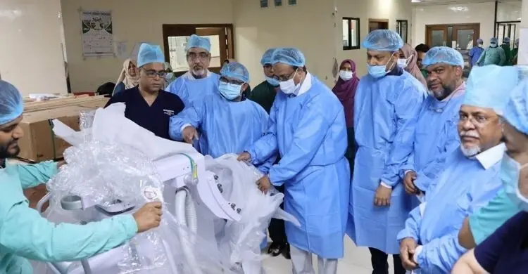 বিএমইউতে বসলো নতুন মেশিন, হাড়ের অস্ত্রোপচারে বাড়বে নিখুঁততা
