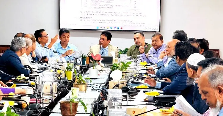 ১০০ শিক্ষককে সম্মাননা দেবে সরকার, প্রত্যকে পাবেন এক লাখ টাকা