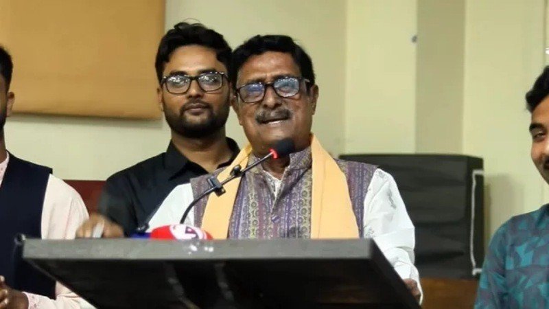 ঢাকা বিশ্ববিদ্যালয়কে ‘সিনিয়র মাদ্রাসা’ না করার আহ্বান ফজলুর রহমানের