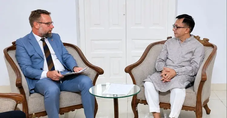 বাংলাদেশের জাহাজ নির্মাণে বিনিয়োগে আগ্রহী মারস্ক লাইন