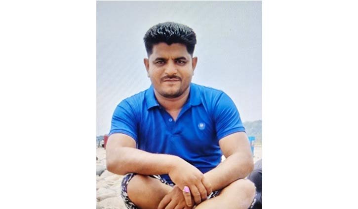 মেয়েকে ধর্ষণ করে সৎ বাবা পলাতক, ভুক্তভোগী নিখোঁজ